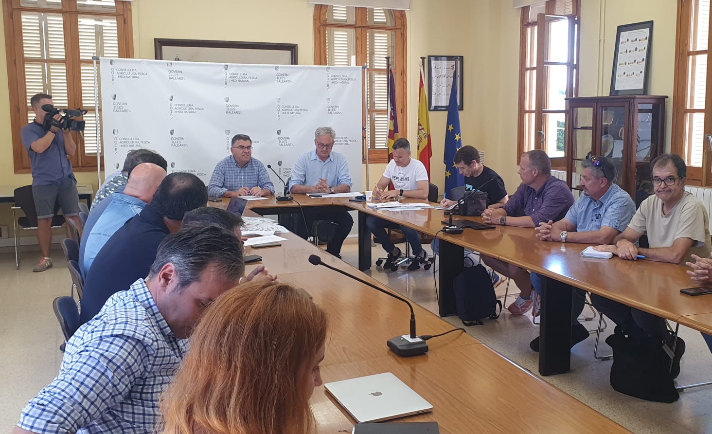 La reunió de la Comissió de Cogestió de la Pesca Recreativa a les Illes Balears s'ha celebrat a la sala de premsa de la Conselleria d'Agricultura, Pesca i Medi Natural.
